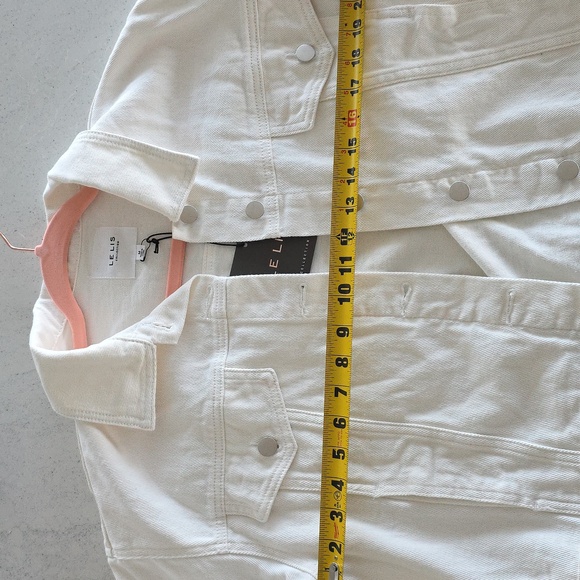 Le Lis Cream Jean Jacket - Picture 4 of 5